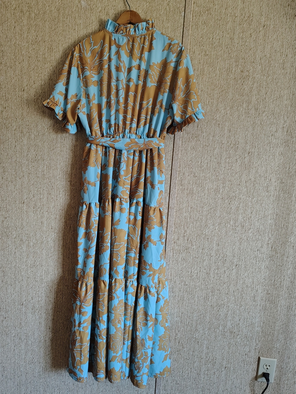 Unbranded Light Blue and Golden Brown Floral Ruffle Maxi Dress, Sz 2XL - Picture 6 of 7